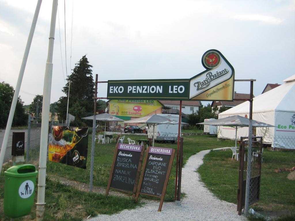 Eko Penzion Leo Dudince Zewnętrze zdjęcie